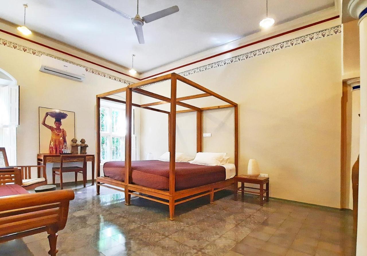 Saratha Vilas Chettinad Kānādukāttān Buitenkant foto