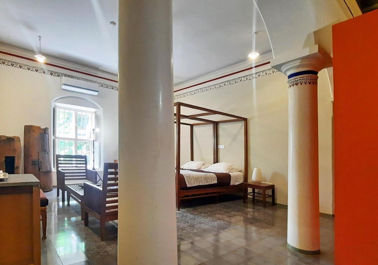 Saratha Vilas Chettinad Kānādukāttān Buitenkant foto