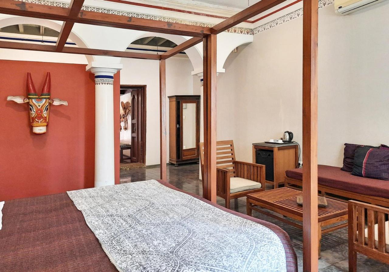 Saratha Vilas Chettinad Kānādukāttān Buitenkant foto