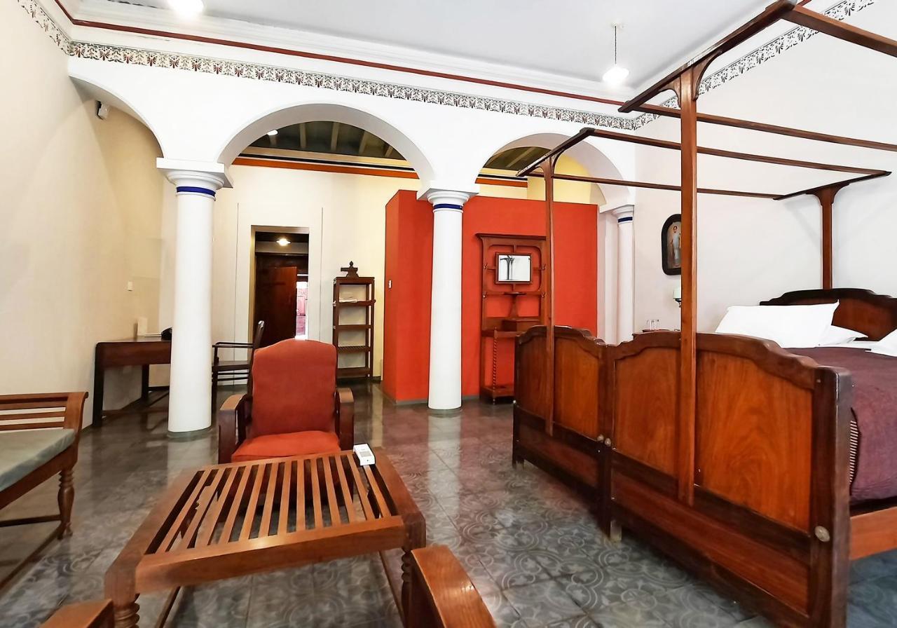 Saratha Vilas Chettinad Kānādukāttān Buitenkant foto
